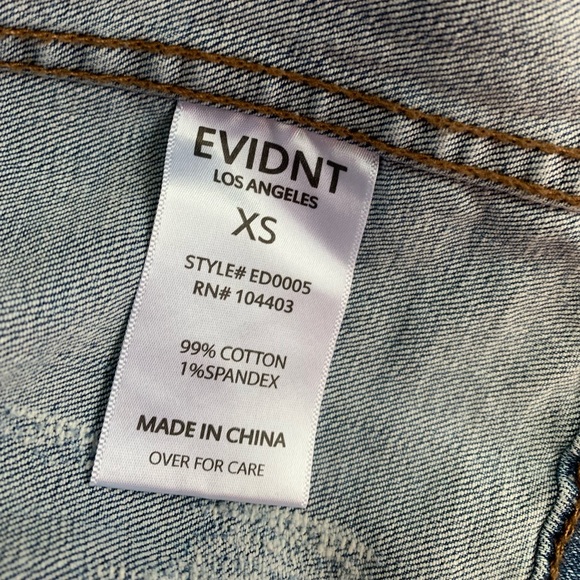 Evidnt Denim Distressed Jean Jacket with Collar NWT Size XS - Picture 7 of 12